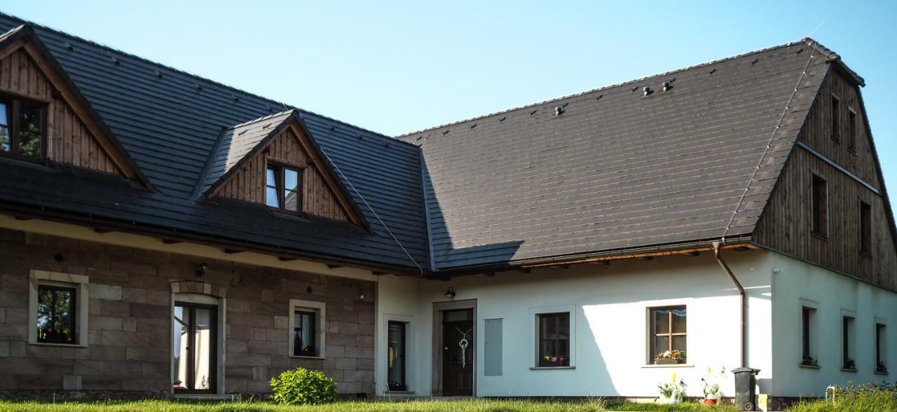 Отель Statek Pod Lipou Pilnikov Экстерьер фото